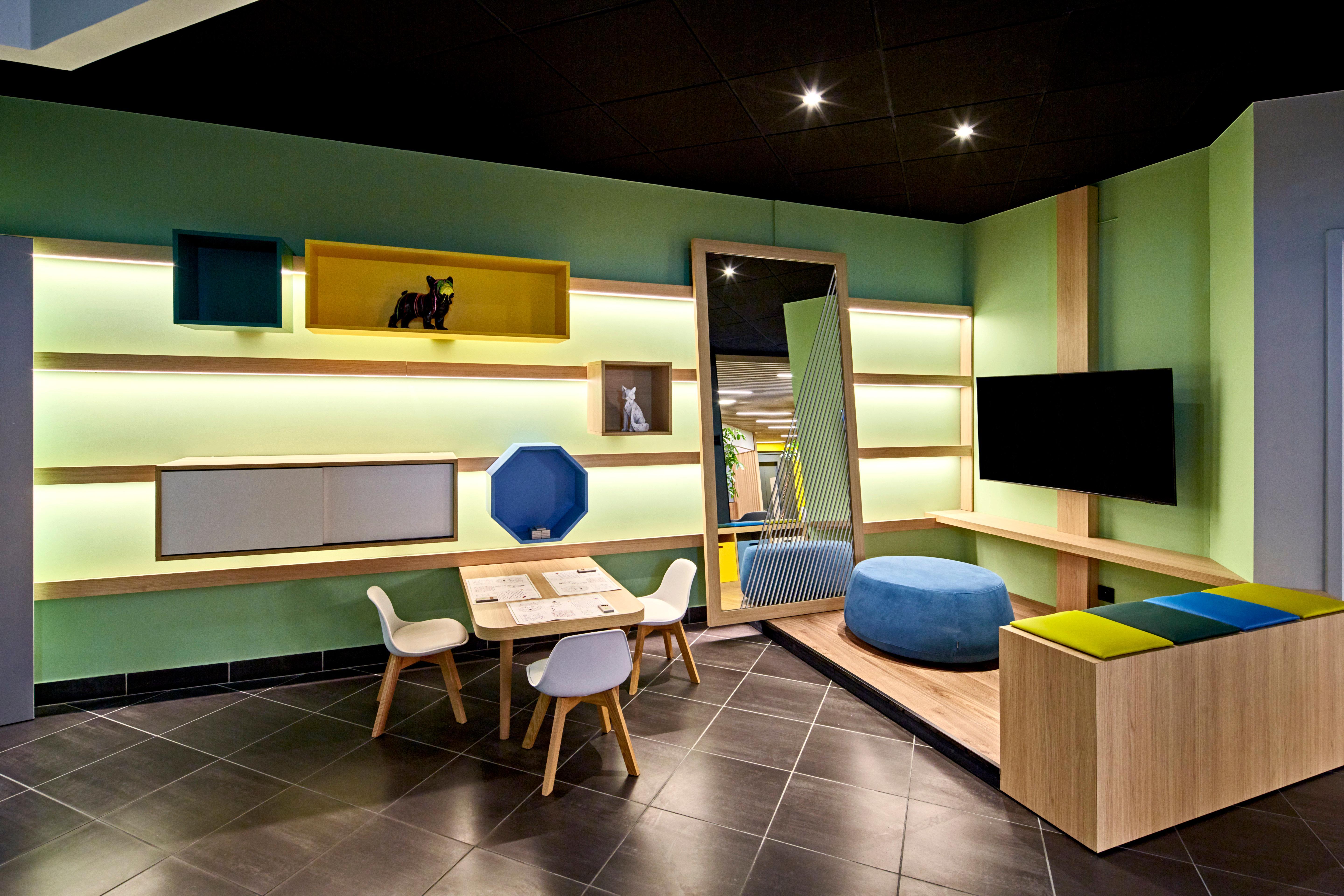 Holiday Inn Clermont Ferrand Centre By Ihg Екстер'єр фото