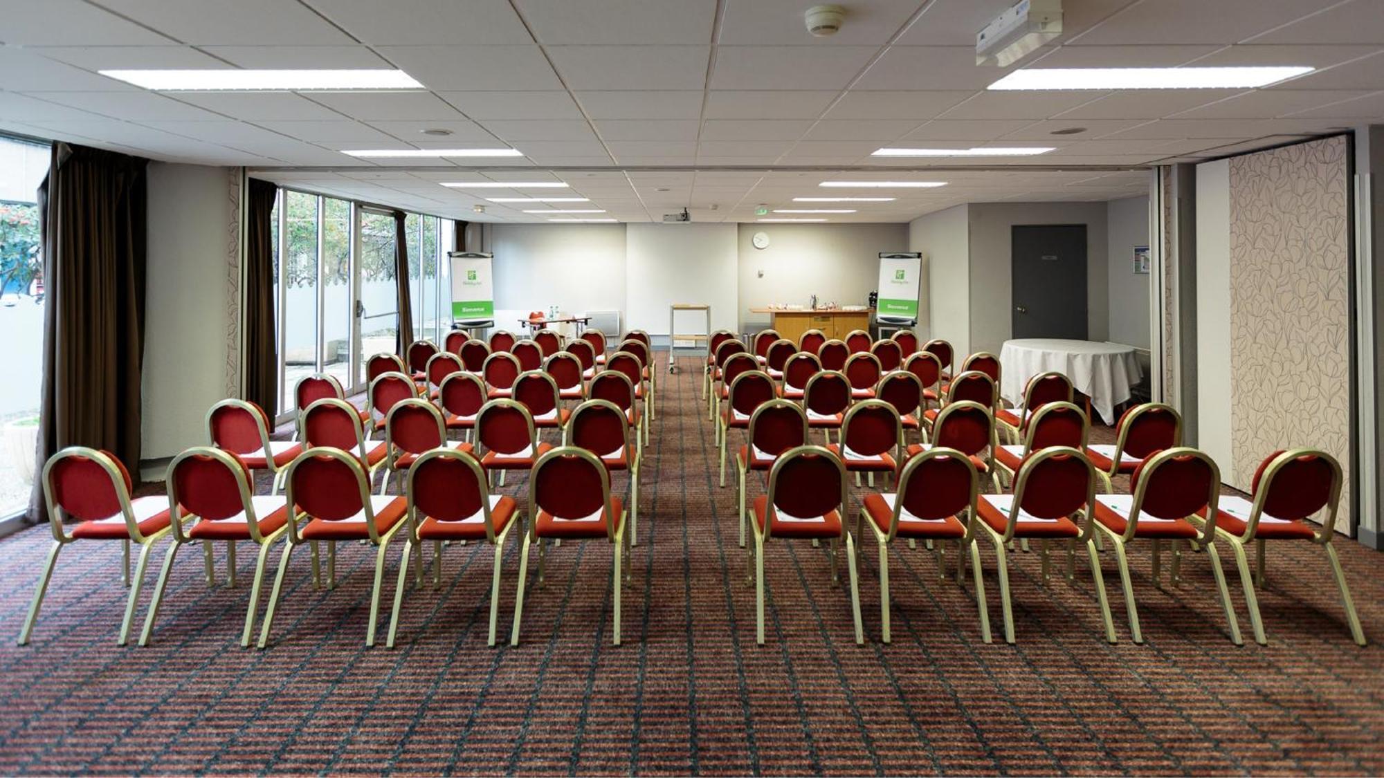 Holiday Inn Clermont Ferrand Centre By Ihg Екстер'єр фото