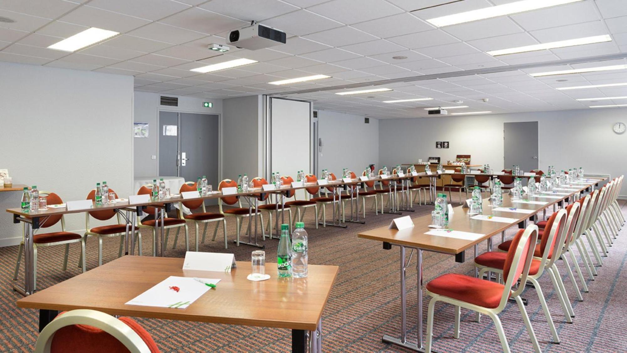 Holiday Inn Clermont Ferrand Centre By Ihg Екстер'єр фото